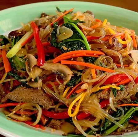 Cách làm món Japchae - miến khoai lang xào Hàn Quốc